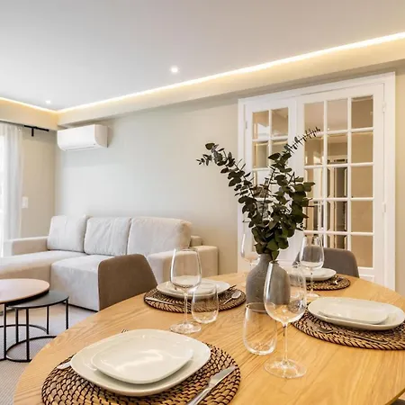 Modern Appartment, Central, 10 Min Walk To * Vallauris